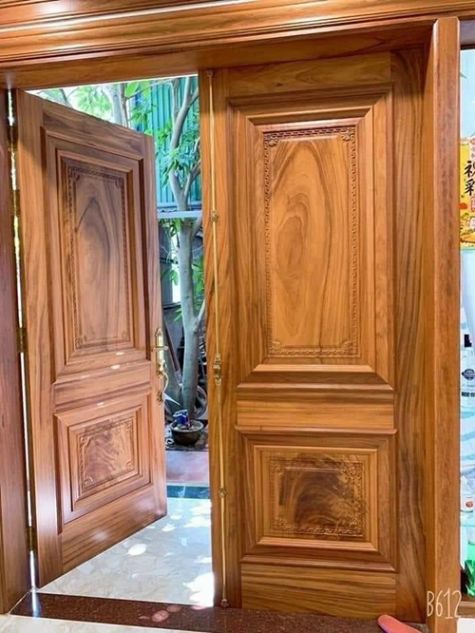 Cửa gỗ tự nhiên 2 cánh mẫu CG25