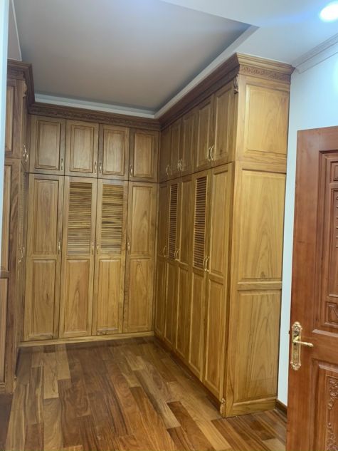 Tủ quần áo đụng trần gỗ gõ đỏ và xoan đào TAGDX16