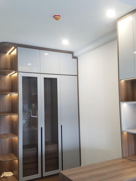 Tủ quần áo gỗ sồi sơn trắng TAS37