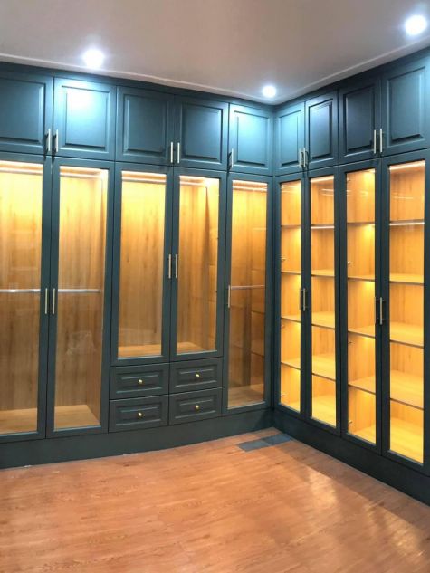 Tủ quần áo gỗ sồi sơn trắng TAS32