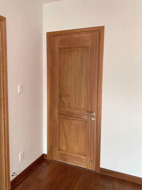 Cửa gỗ tự nhiên mẫu CG33