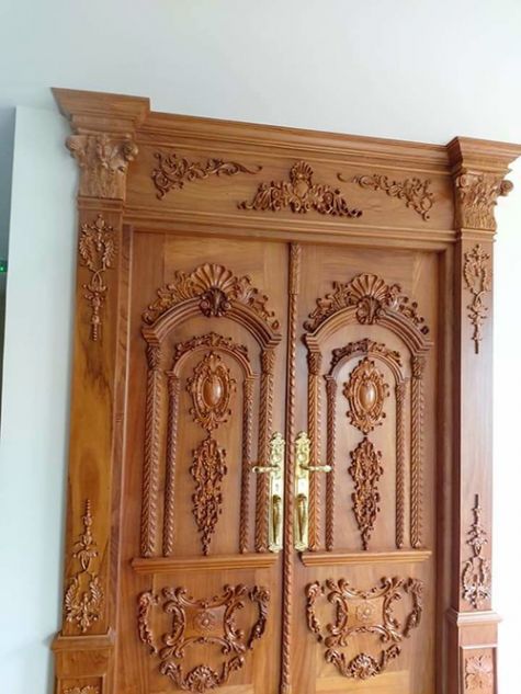 Cửa gỗ 2 cánh đục hoa văn khung bao 2 cột mẫu CG24