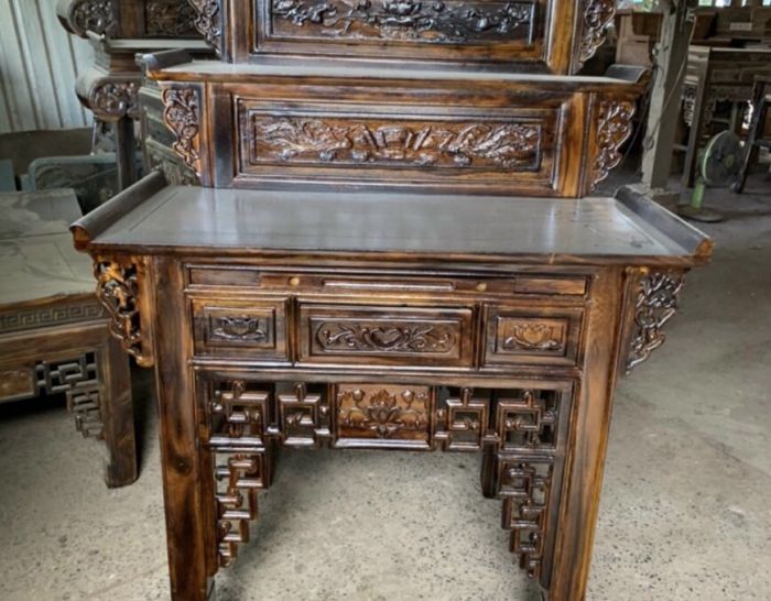 Bàn thờ gia tiên 3 tầng gỗ muồng 1m07cm GT06