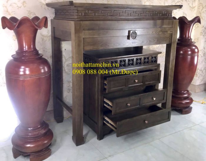 Bàn  Thờ Gia Tiên Cặp Gỗ Sồi 1m27 x 1m27 x 62 ( ngang x cao x sâu )
